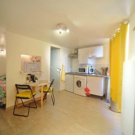 Charming Studio - Heart Of The City / Downtown Fontainebleau Extérieur photo