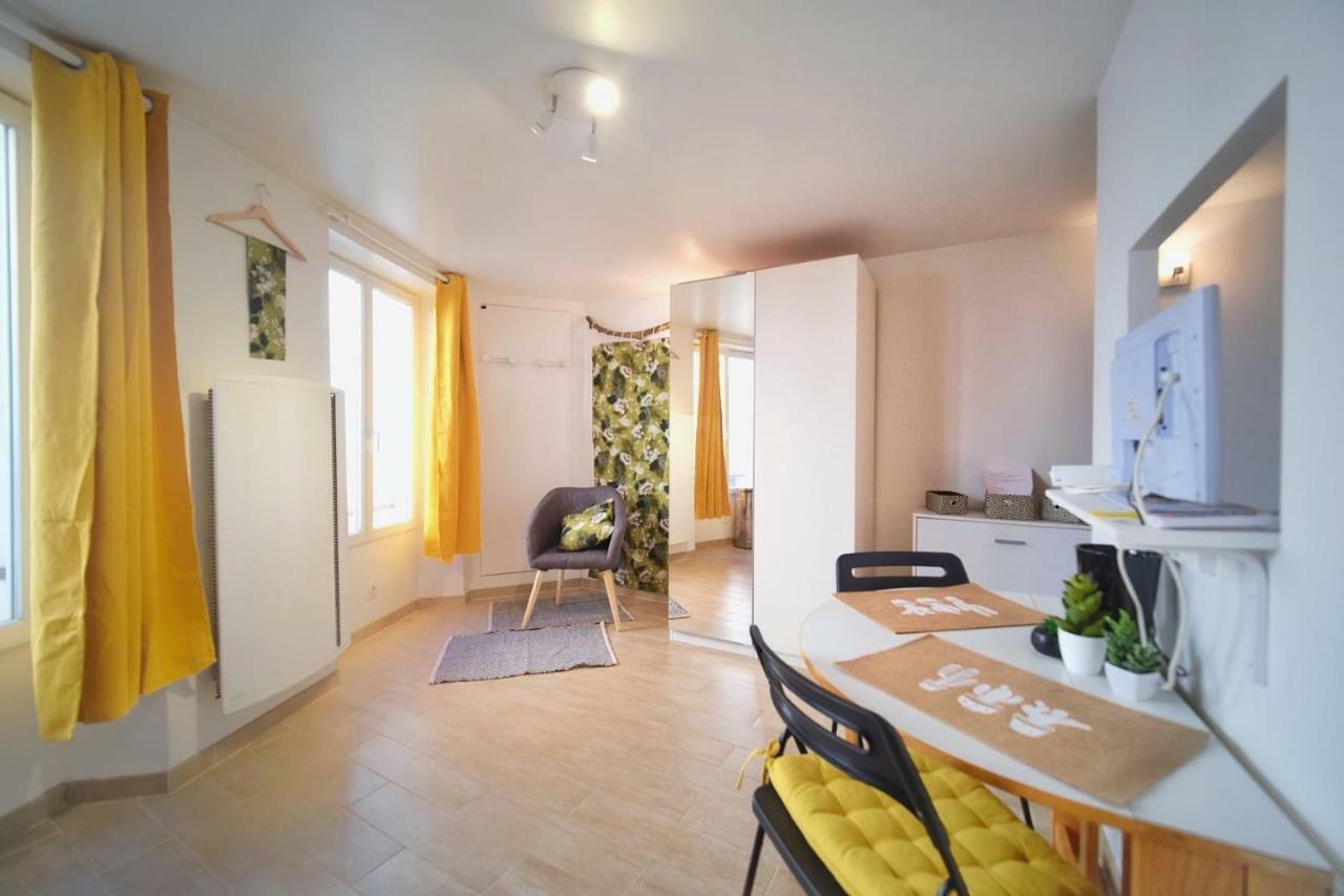 Charming Studio - Heart Of The City / Downtown Fontainebleau Extérieur photo