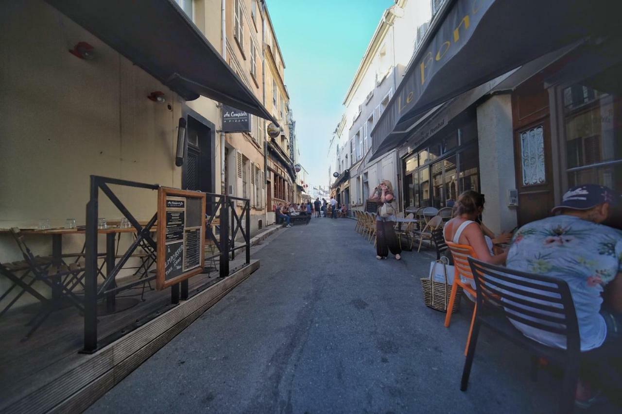 Charming Studio - Heart Of The City / Downtown Fontainebleau Extérieur photo
